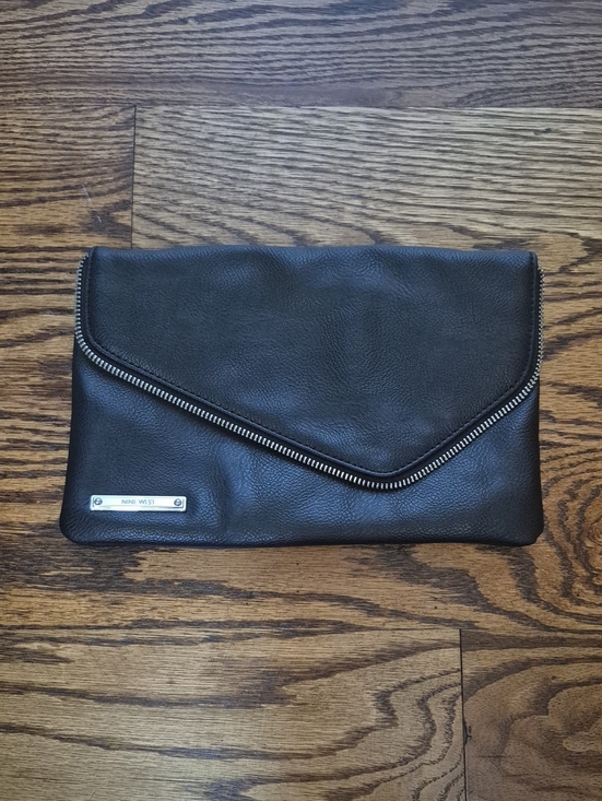 Nine West Handbags - NWOT! Nine West Black Envelope Zip Clutch